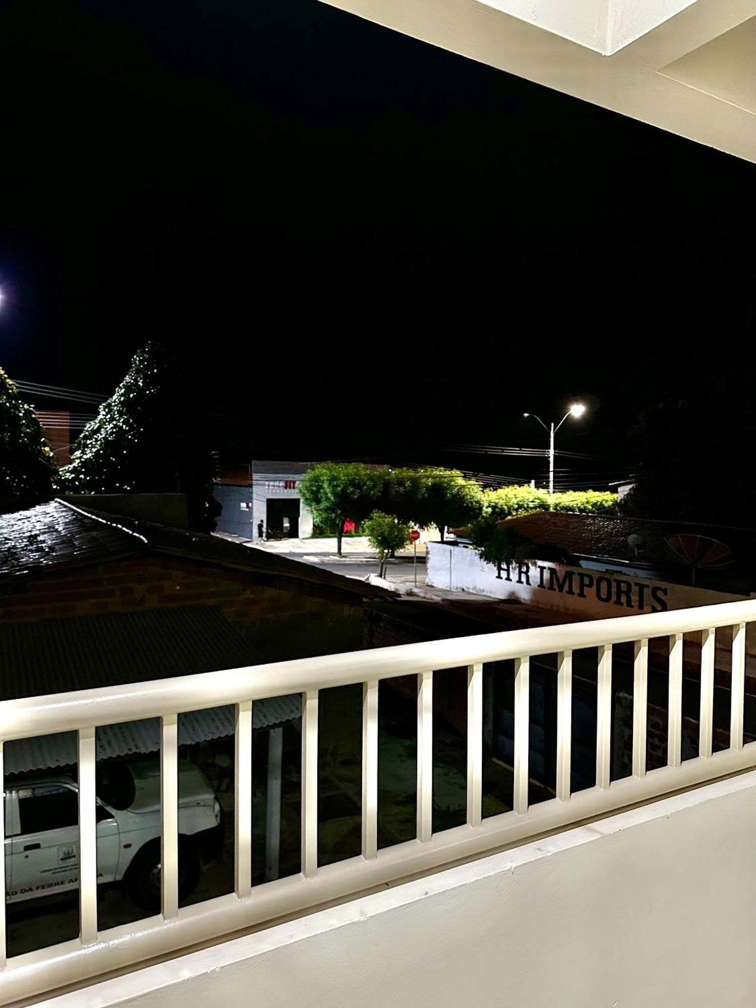 Em Apartment *