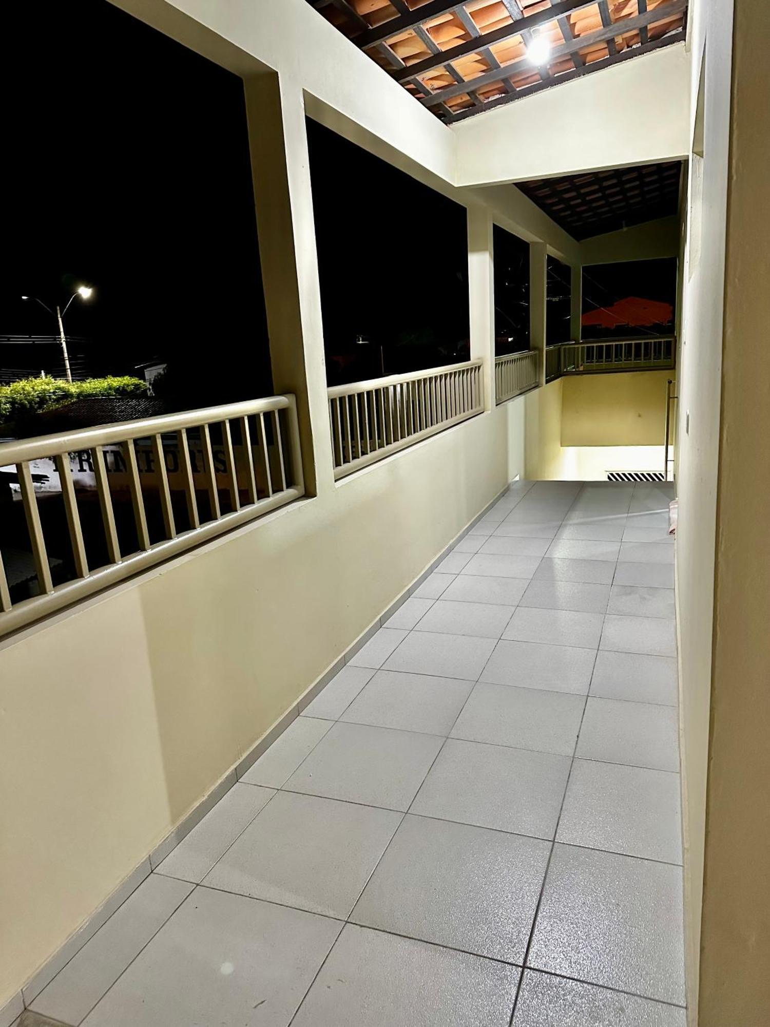 Apartment Em