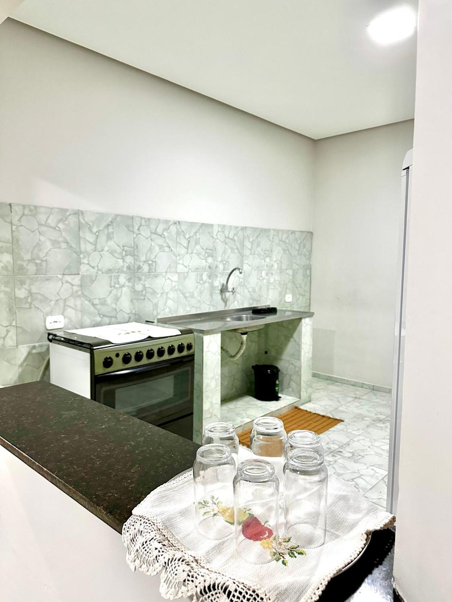 Apartment Em *